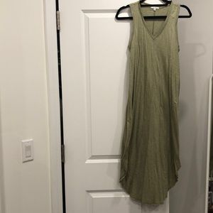 Olive green cotton v-neck maxi dress